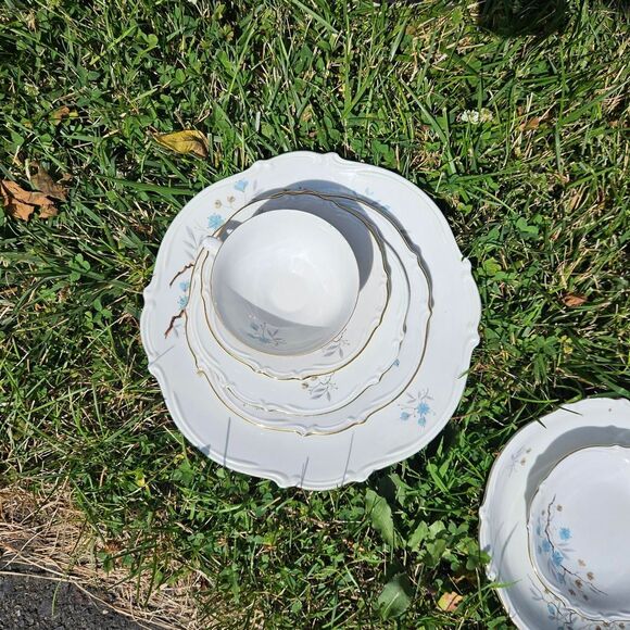 VTG Naomi Dinner Plate - Picture 8 of 8